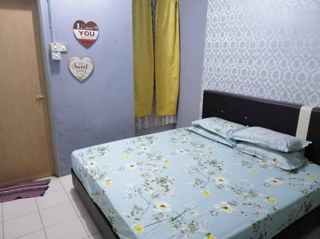 Homestay Perpaduan, Taman Bercham Raya Ulu Kinta Ipoh Perak Kampong Batu Lapan  Exterior foto